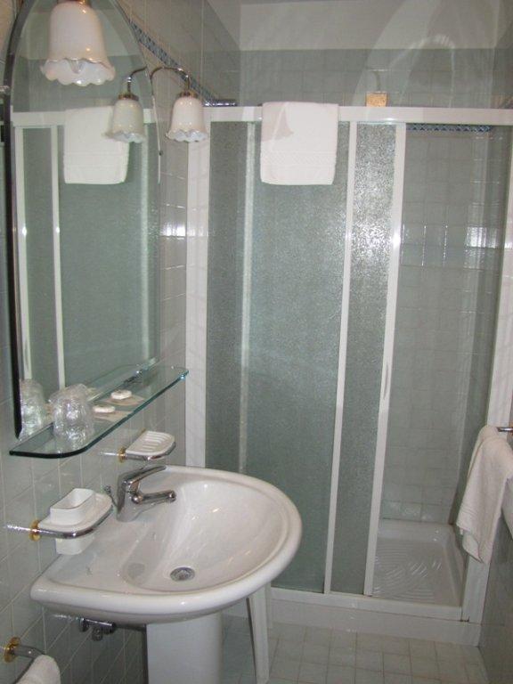 Locanda Alla Posta Borso del Grappa Rum bild