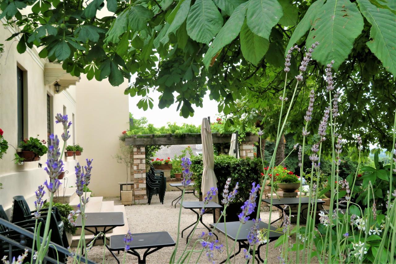 Locanda Alla Posta Borso del Grappa Exteriör bild