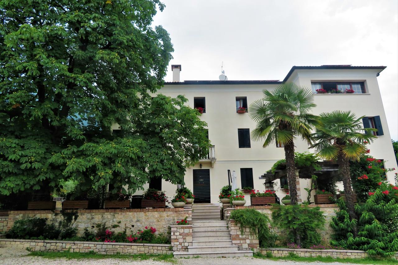 Locanda Alla Posta Borso del Grappa Exteriör bild