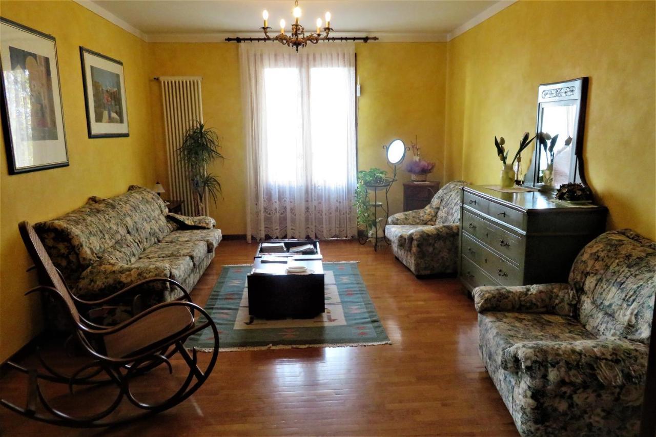 Locanda Alla Posta Borso del Grappa Exteriör bild