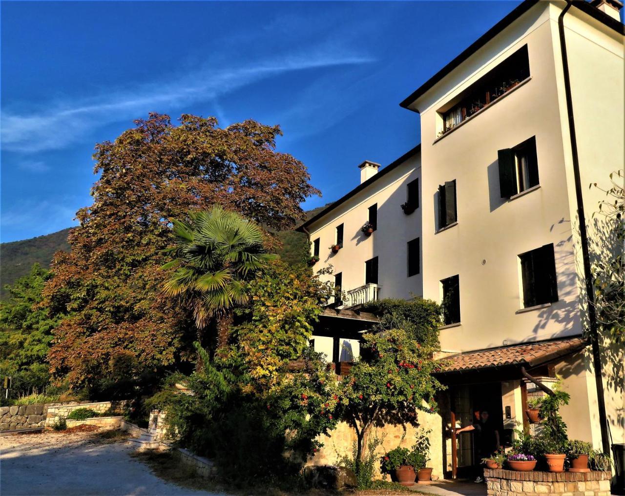 Locanda Alla Posta Borso del Grappa Exteriör bild